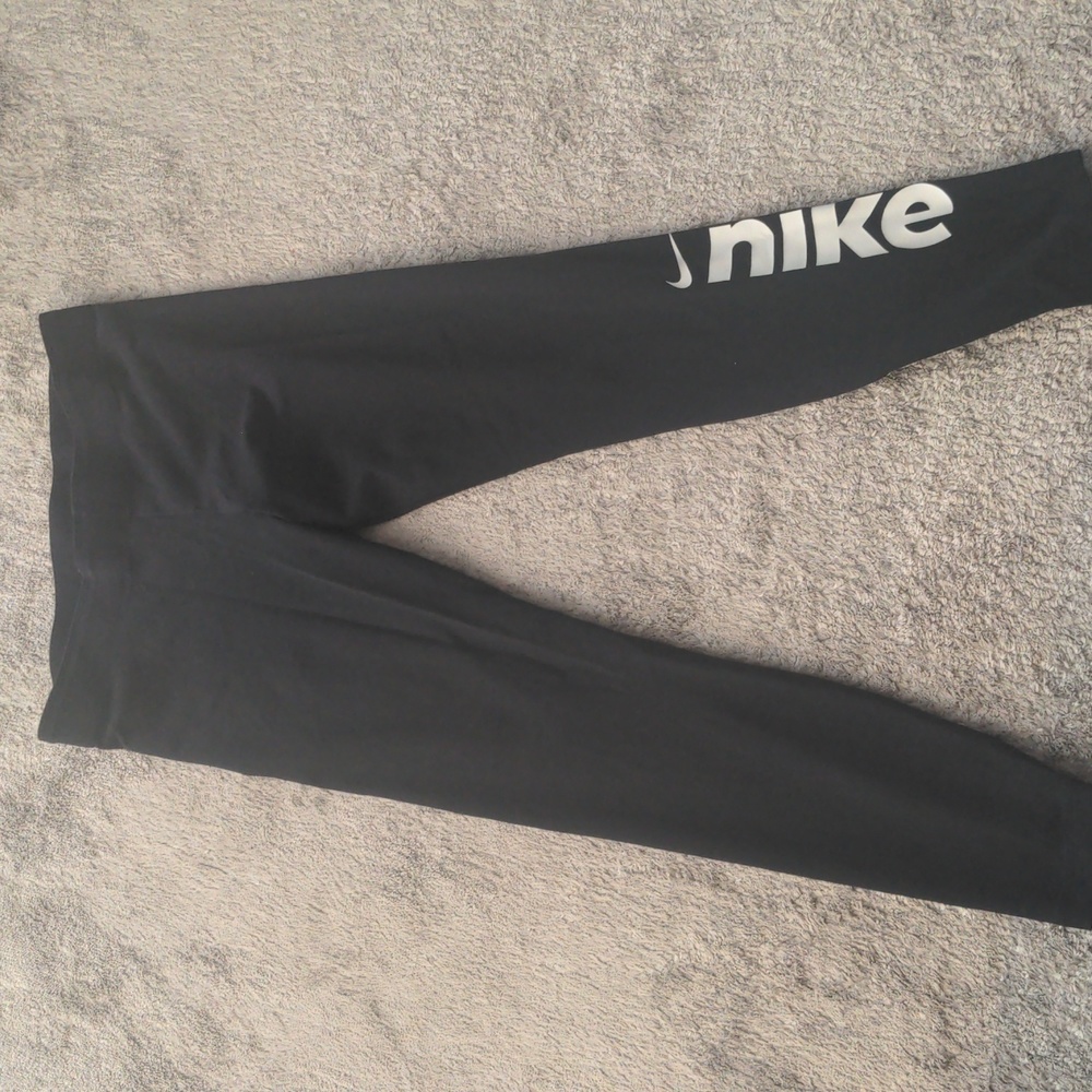 Nike leggings